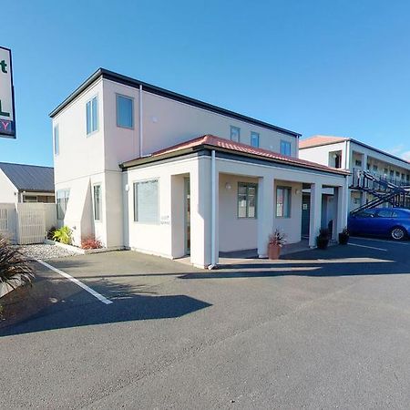 Westport Spa Motel Exteriér fotografie