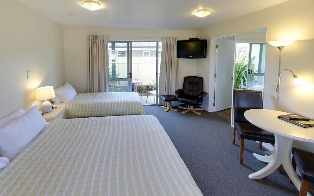 Westport Spa Motel Exteriér fotografie