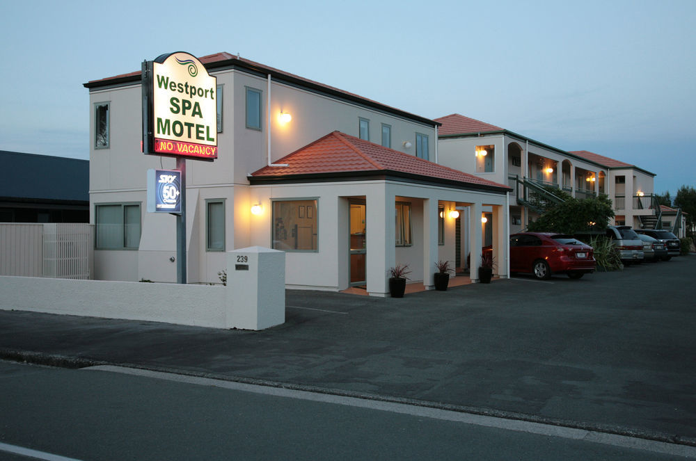 Westport Spa Motel Exteriér fotografie