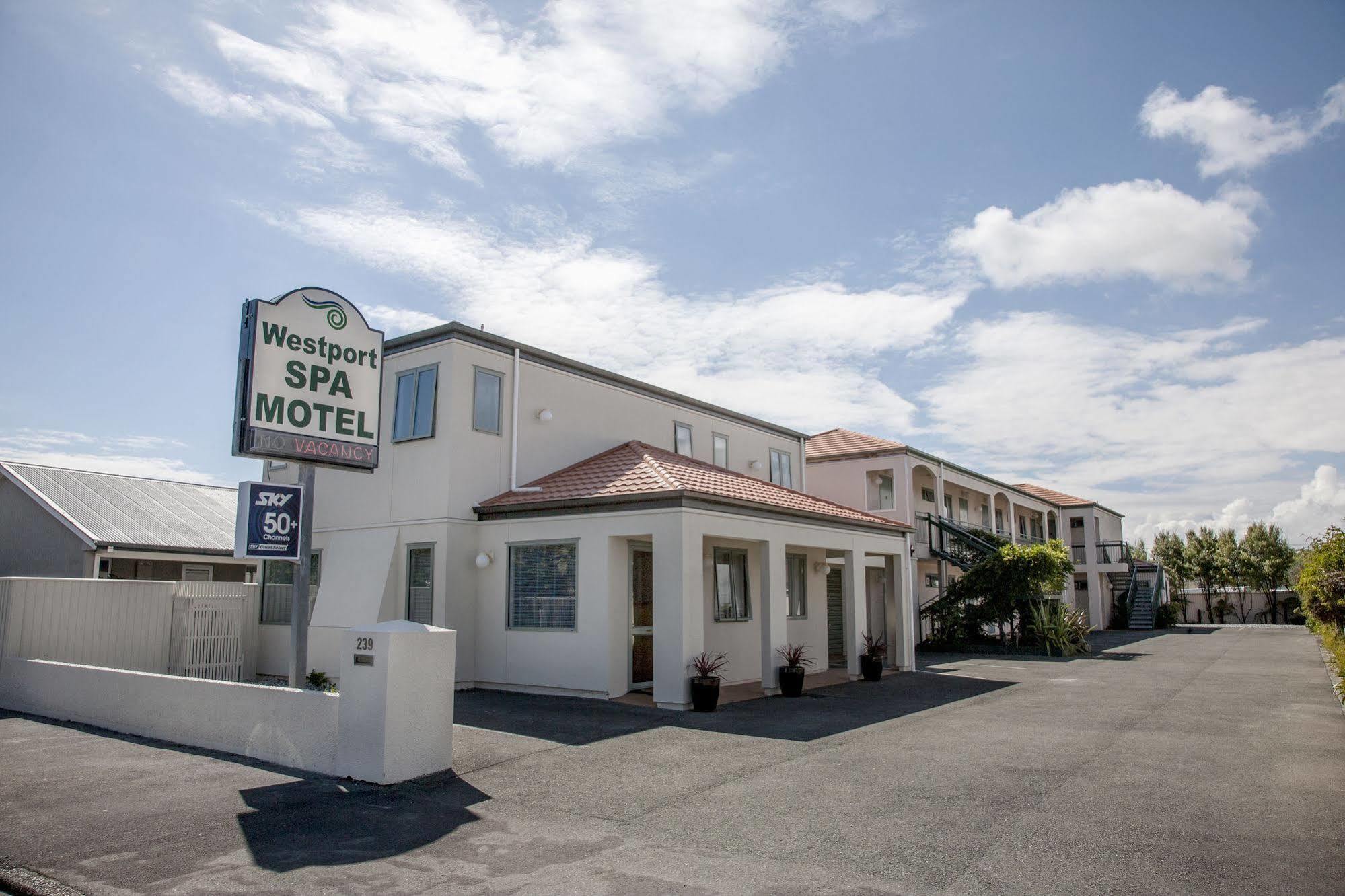 Westport Spa Motel Exteriér fotografie